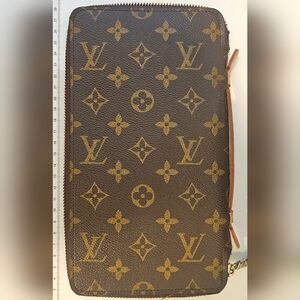 Louis Vuitton Travel Organizer
